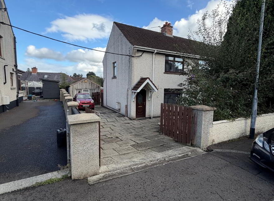 43 Hillview Avenue, Lisburn, BT27 4PR