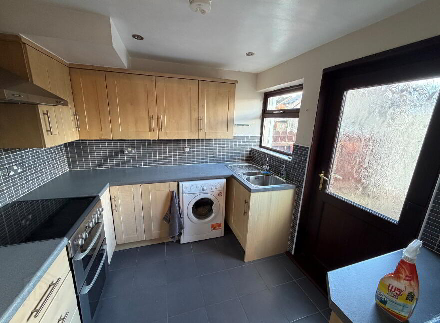 43 Hillview Avenue, Lisburn, BT27 4PR