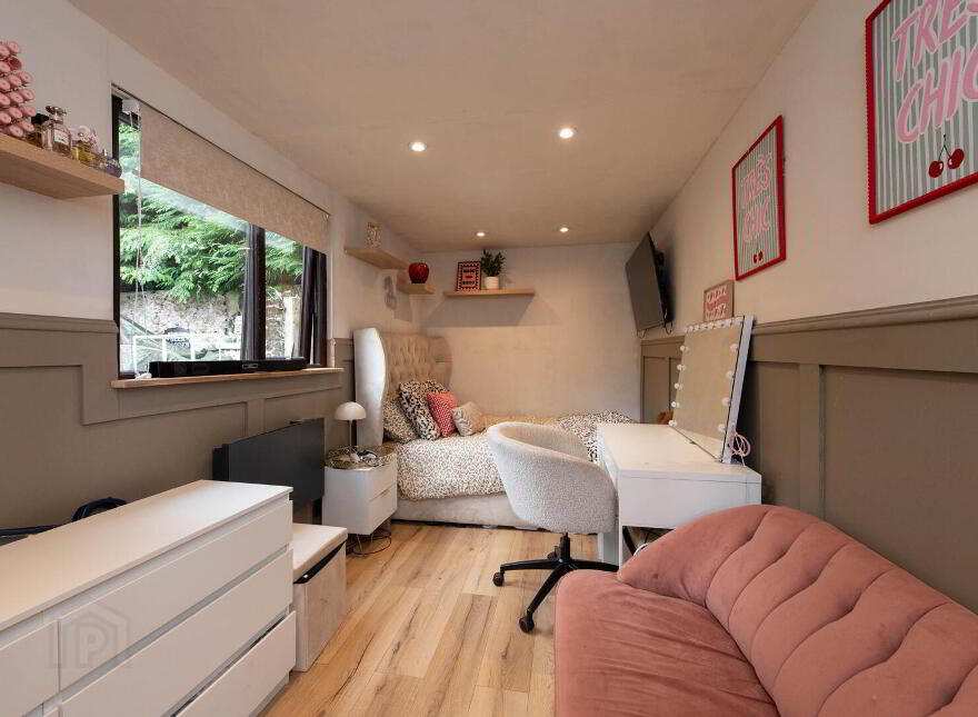 344 Antrim Road, Newtownabbey, BT36 5EQ