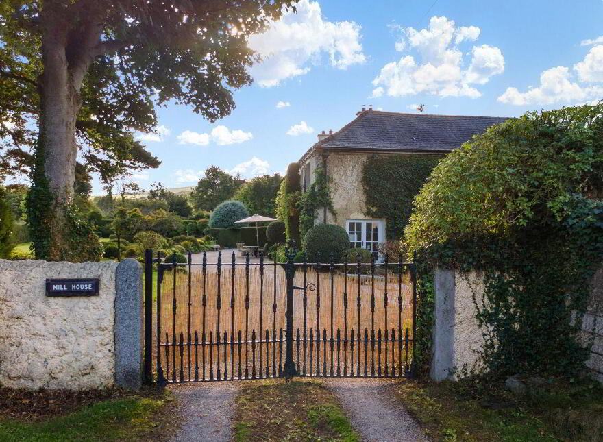 Mill House, Enniskerry Road, Kilternan, Kilternan, D18XY67