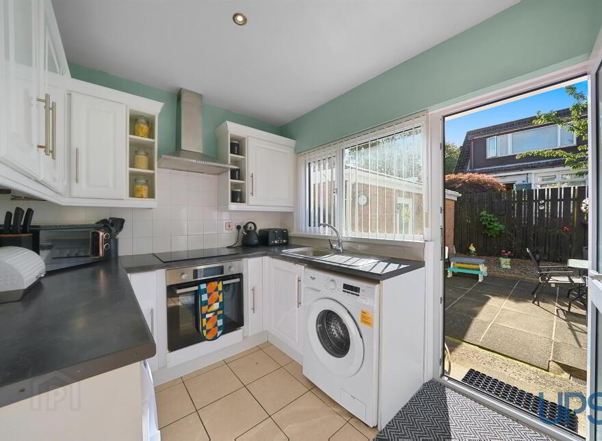 170 Moss Road, Lambeg, Lisburn, BT27 4LJ