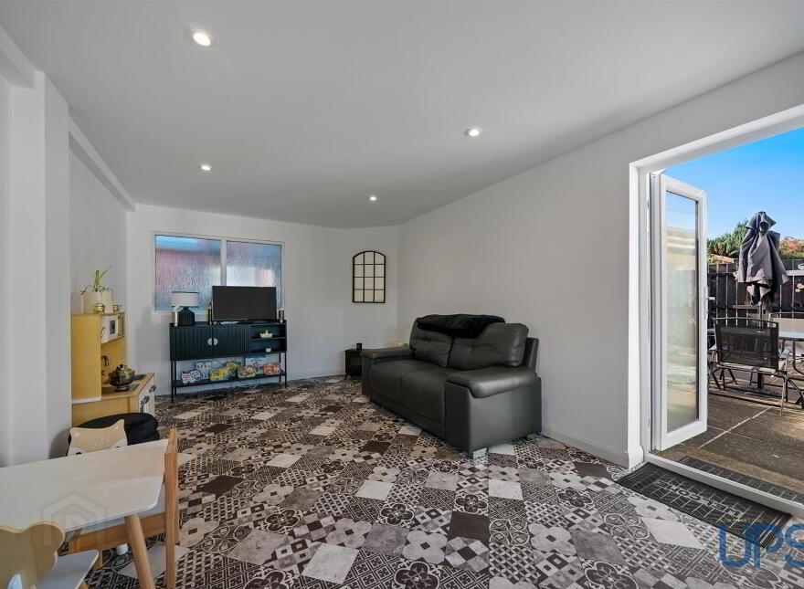 170 Moss Road, Lambeg, Lisburn, BT27 4LJ