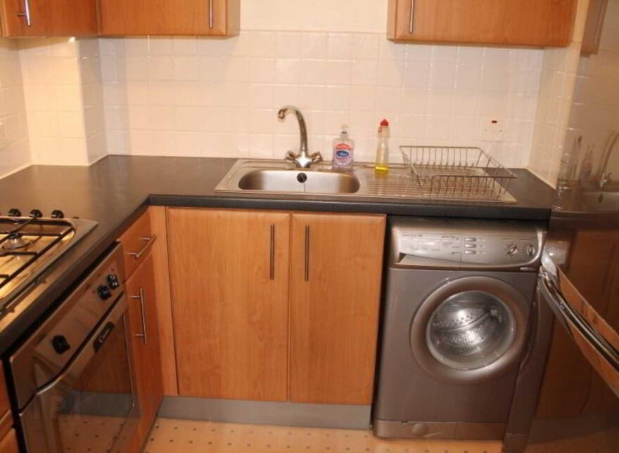 Apt 22, Chichester Building, Old Bakers Court, Belfast, BT6 8QX