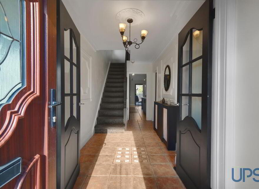 Extended Home & Apartment / Annex, 4 Stewartstown Gardens, Stewartstow...Belfast, BT11 9GG