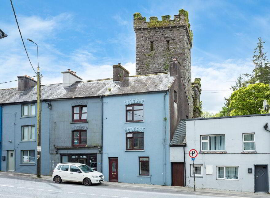 3 Castle Street, Macroom, P12VE81 photo