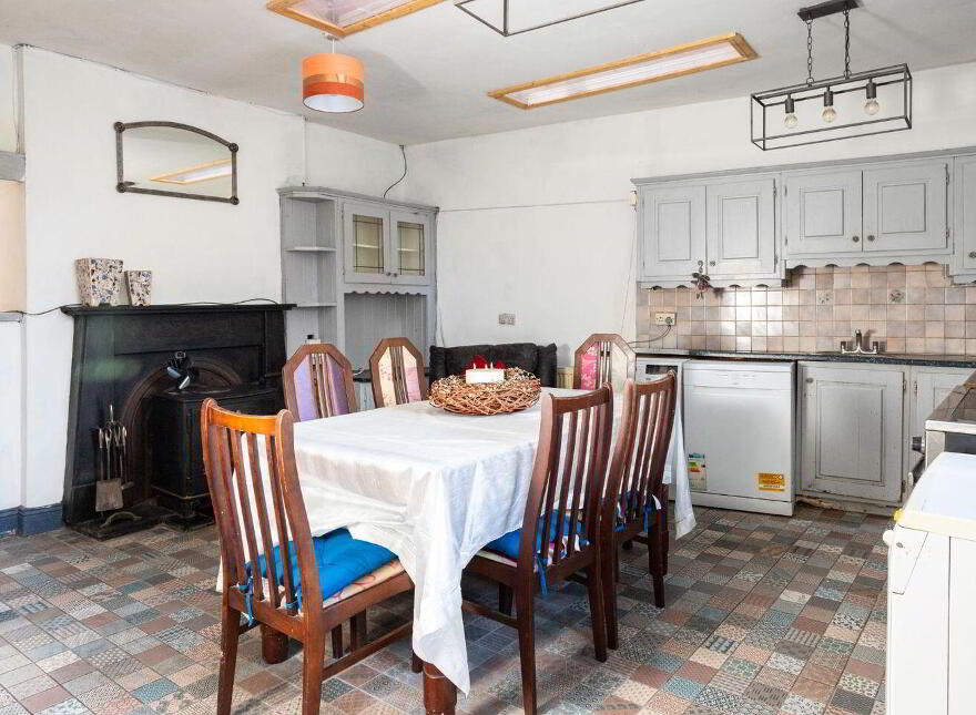 3 Castle Street, Macroom, P12VE81