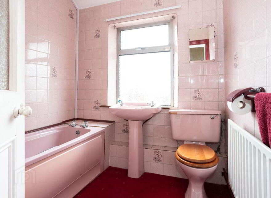 Belmont, 2 Hartland's Road, The Lough, T12W6P1