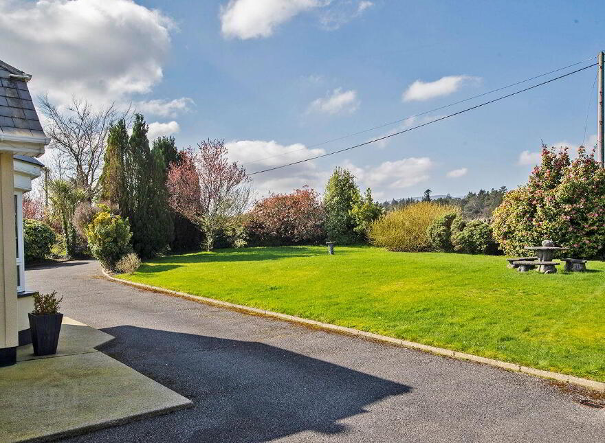 Mahon View, Briska, Lemybrien, Mahon Bridge, X42RN96