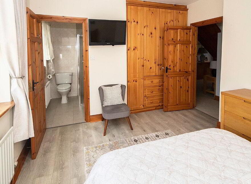 Mahon View, Briska, Lemybrien, Mahon Bridge, X42RN96