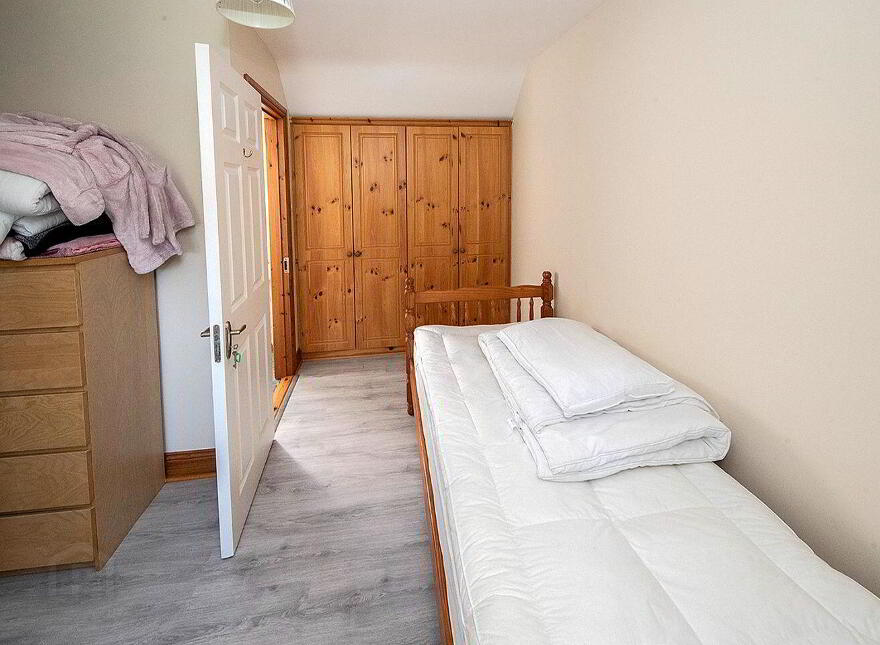 Mahon View, Briska, Lemybrien, Mahon Bridge, X42RN96