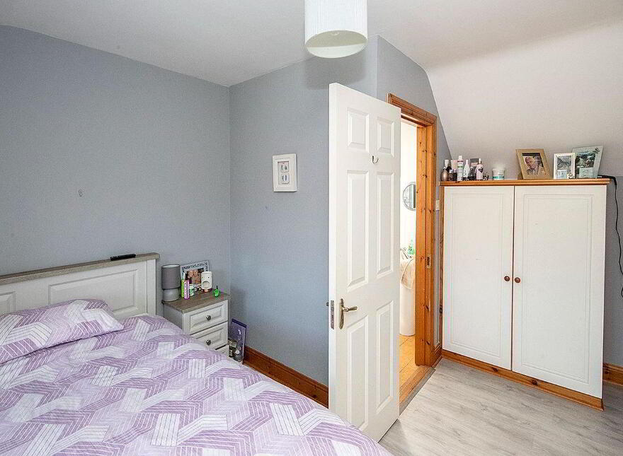 Mahon View, Briska, Lemybrien, Mahon Bridge, X42RN96