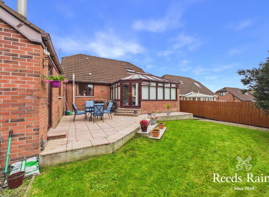 6 Baird Avenue, Carrickfergus, BT38 7XH