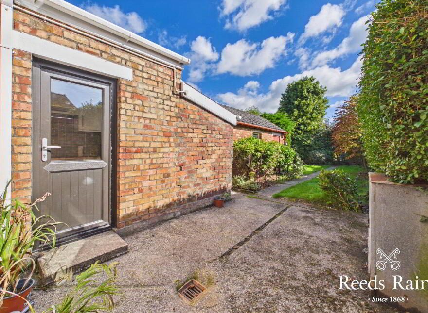 14 Mount Merrion Park, Belfast, BT6 0GB