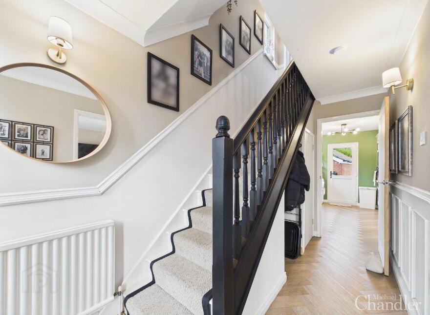 62 Marlborough Crescent, Carryduff, Belfast, BT8 8NP