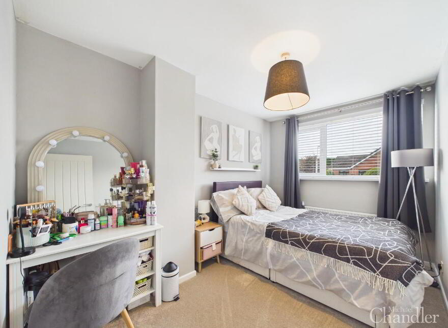 62 Marlborough Crescent, Carryduff, Belfast, BT8 8NP