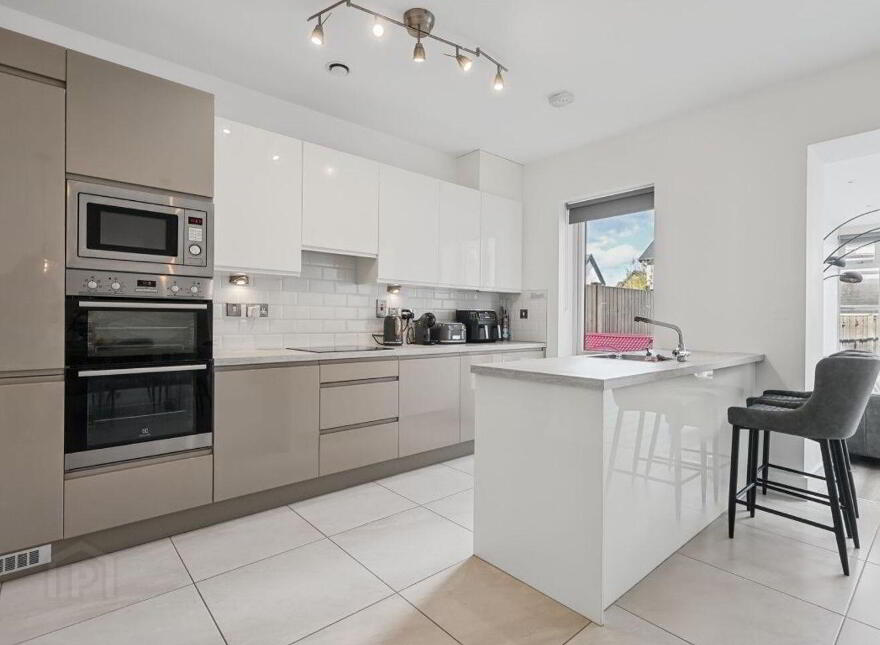 8 Parkside Close, Balgriffin, D13A7K3
