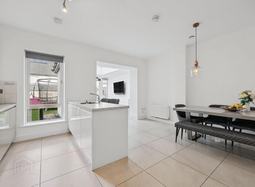 8 Parkside Close, Balgriffin, D13A7K3