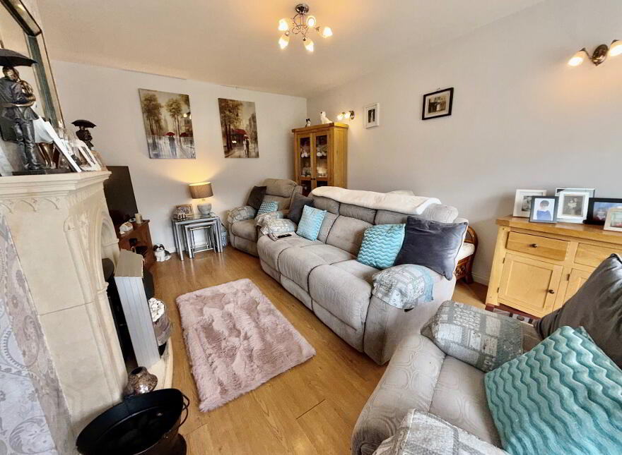 1 St James Meadow, Crumlin, BT29 4GU