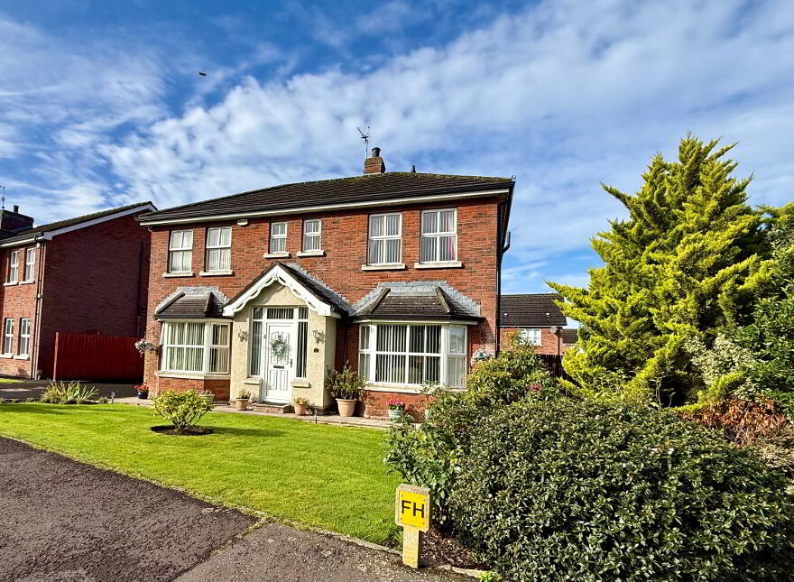 1 St James Meadow, Crumlin, BT29 4GU