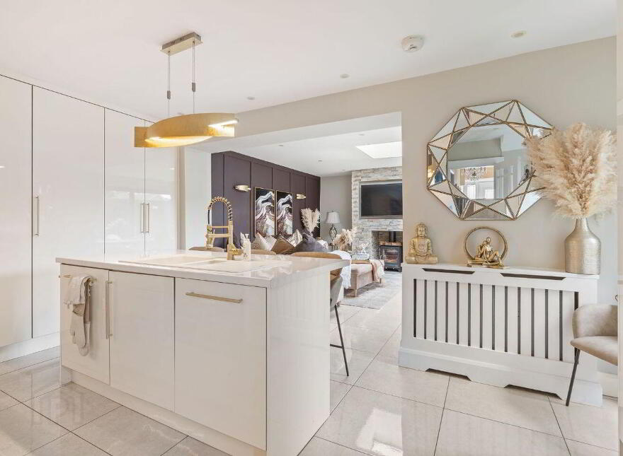 107 Ardcullen, Hollyhill, T23DNP3