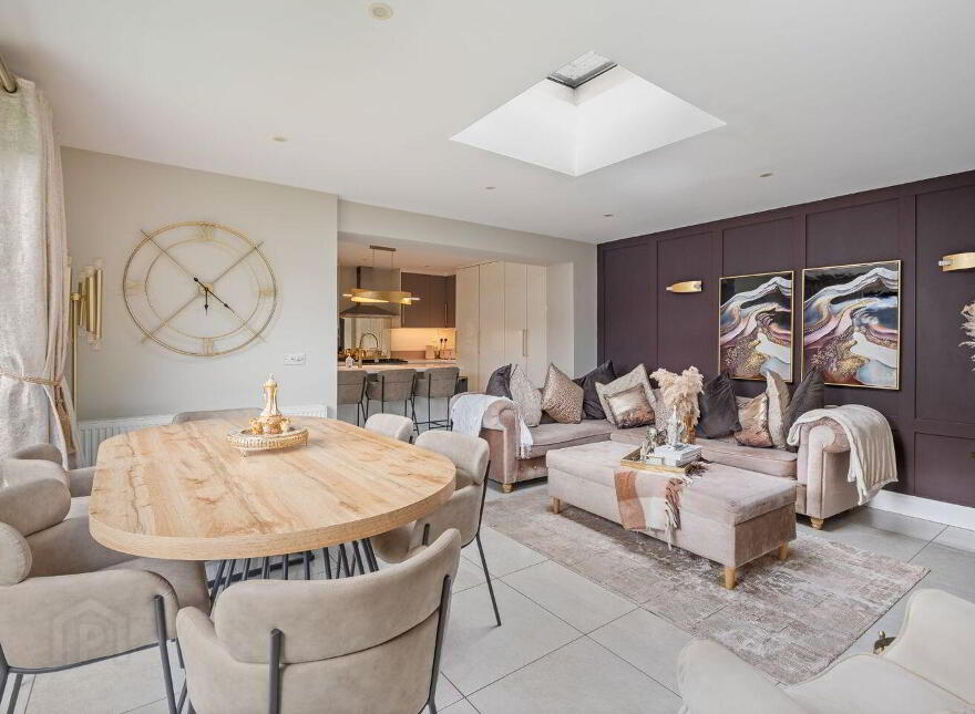 107 Ardcullen, Hollyhill, T23DNP3
