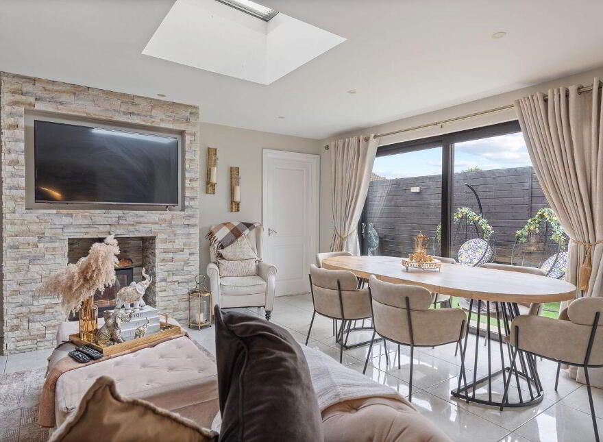 107 Ardcullen, Hollyhill, T23DNP3