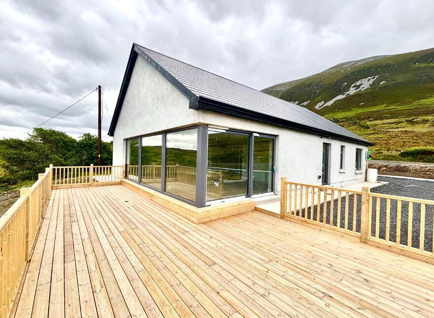 Carrowskeheen, Lahardane, Cuilkillew, F26H9K2