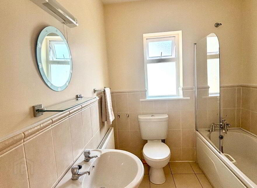 3 College Woods, Balla, F23K797