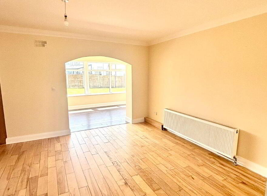 3 College Woods, Balla, F23K797