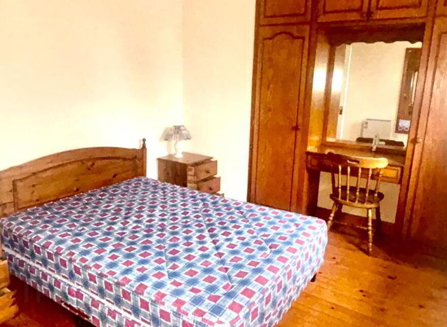 20 Upper Quay, Westport Quay, Westport Quay, F28HX05
