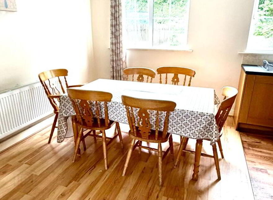 25 The Willows, Castlebar, F23V990