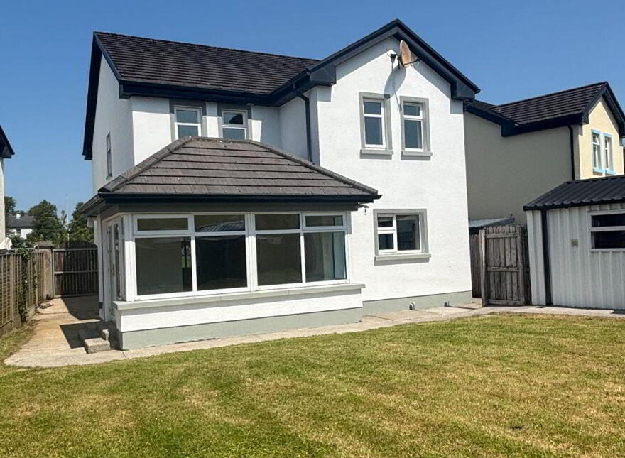 3 College Woods, Balla, F23K797