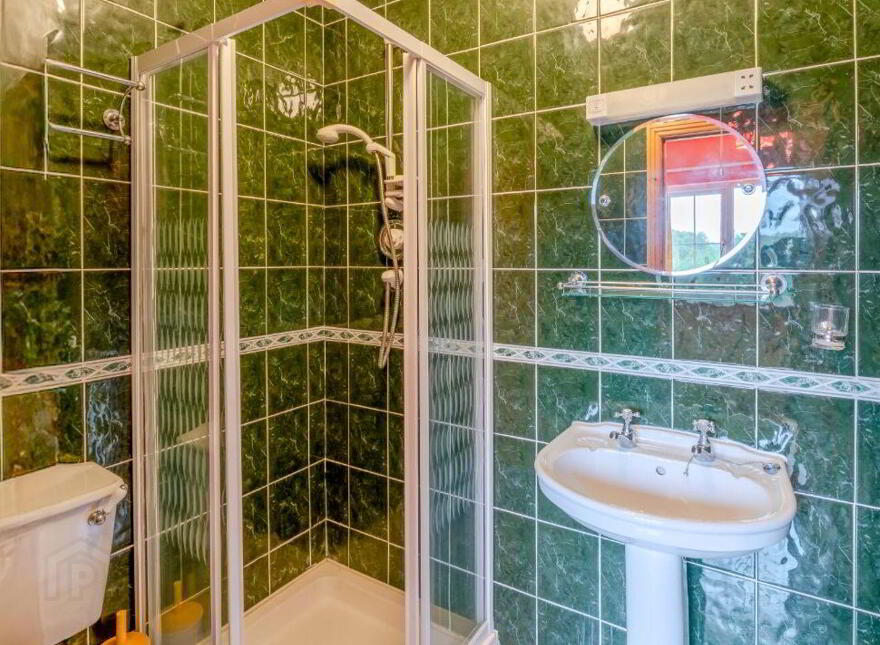 Brook Haven, 1 Carrownurlaur, Breaghwy, Castlebar, F23RK54