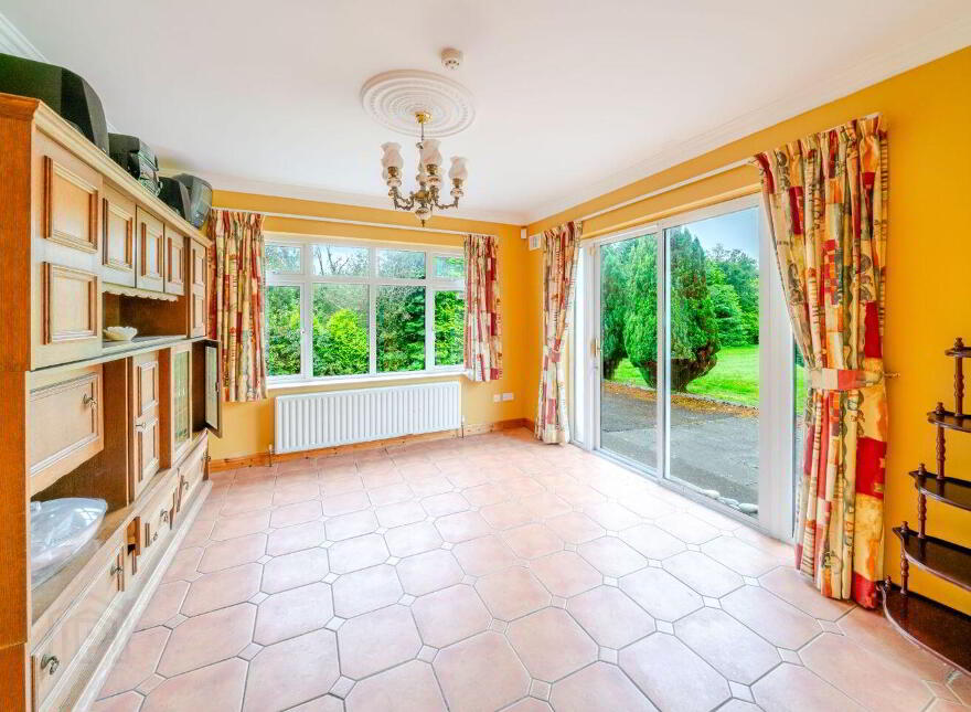 Brook Haven, 1 Carrownurlaur, Breaghwy, Castlebar, F23RK54