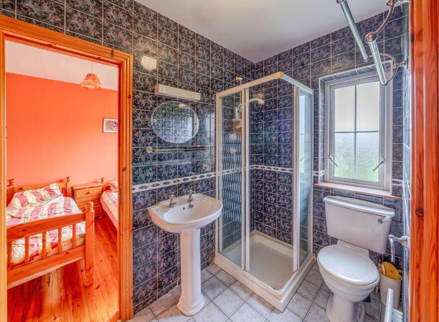 Brook Haven, 1 Carrownurlaur, Breaghwy, Castlebar, F23RK54