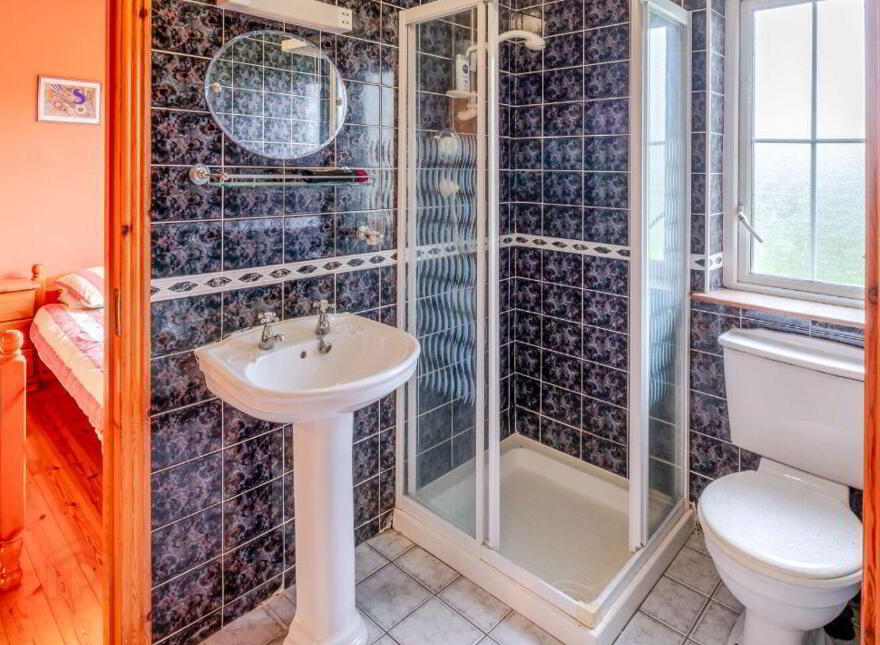 Brook Haven, 1 Carrownurlaur, Breaghwy, Castlebar, F23RK54