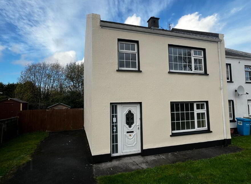 3 Lawn Park, Castlebar, F23PY65 photo