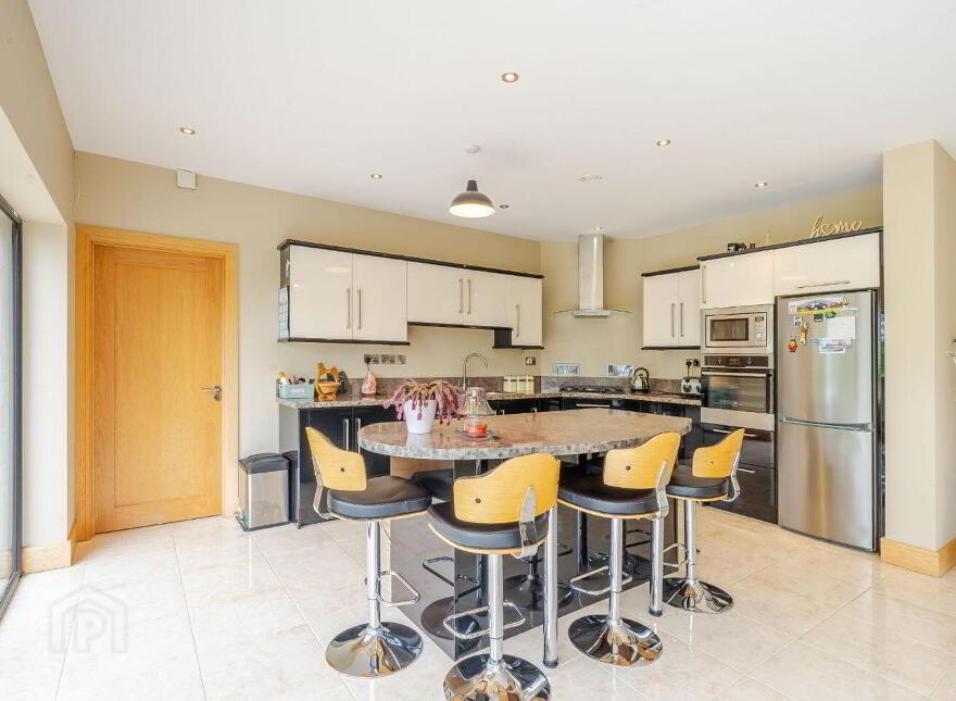 Tawnagh, Lahardane, Cuilkillew, F26W02R