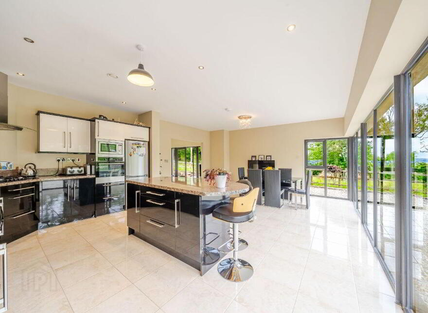 Tawnagh, Lahardane, Cuilkillew, F26W02R