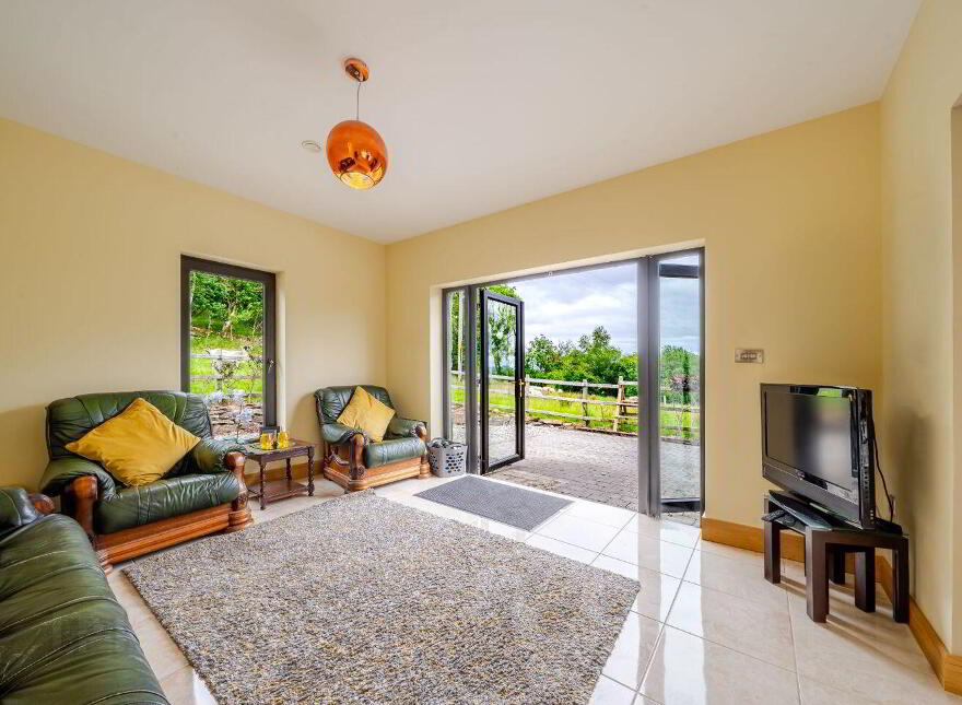 Tawnagh, Lahardane, Cuilkillew, F26W02R