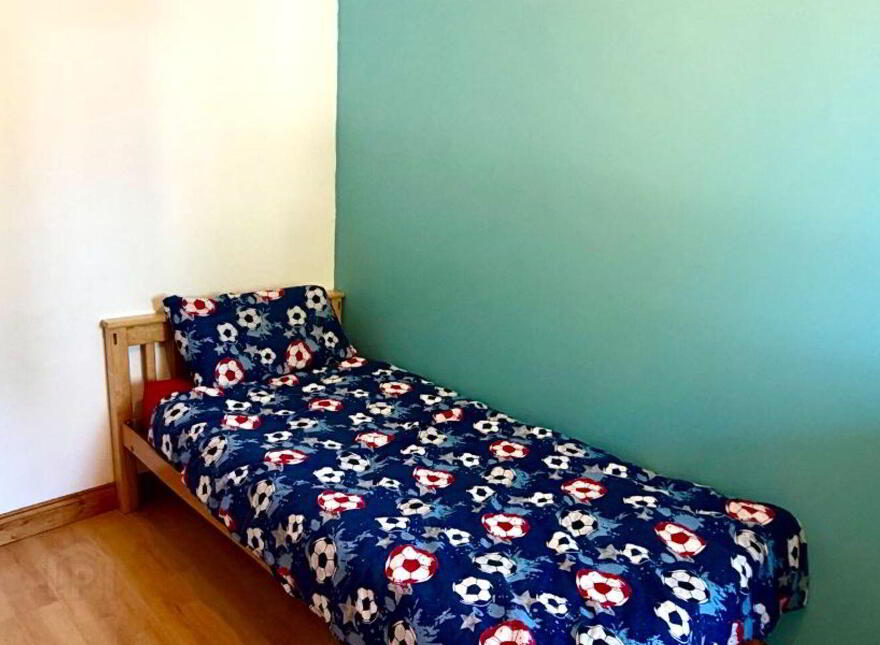 11 Cois Na Habhann, Belcarra, Manulla, F23W562