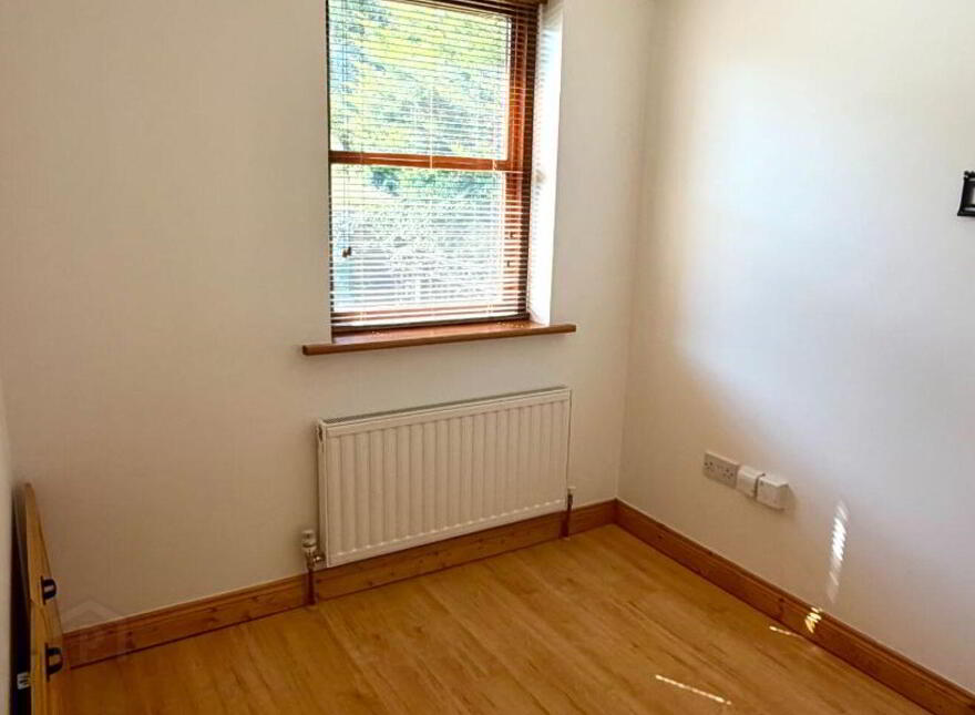 11 Cois Na Habhann, Belcarra, Manulla, F23W562