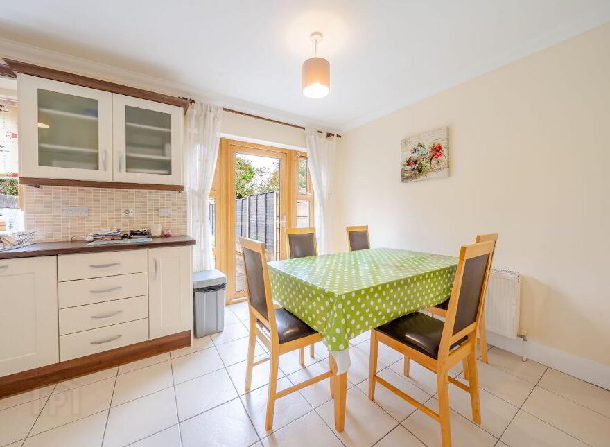 22 Carrabeag, Newport Road, Castlebar, F23NW02