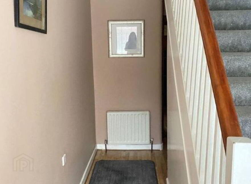 Upper Chapel Street, Castlebar, F23E732
