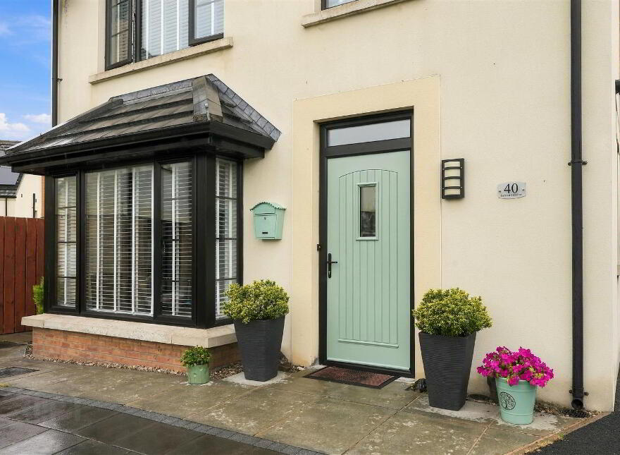 40 Ferrard Meadow, Antrim, BT41 4RU