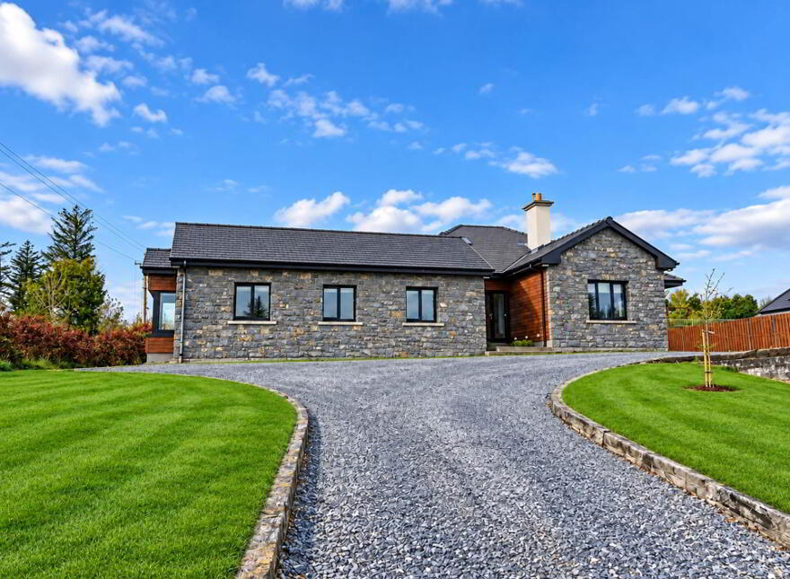 Cashel Lodge, Rosscahill, H91XKA4