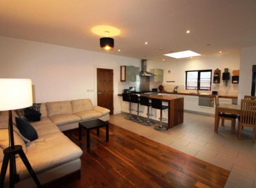 Cashel Lodge, Rosscahill, H91XKA4