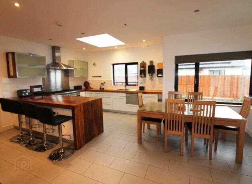 Cashel Lodge, Rosscahill, H91XKA4