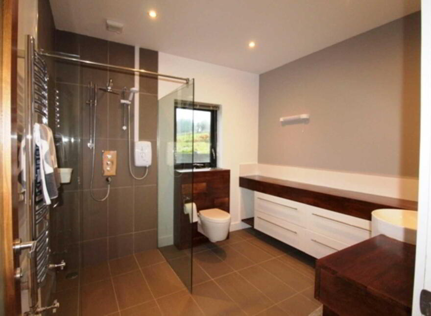 Cashel Lodge, Rosscahill, H91XKA4
