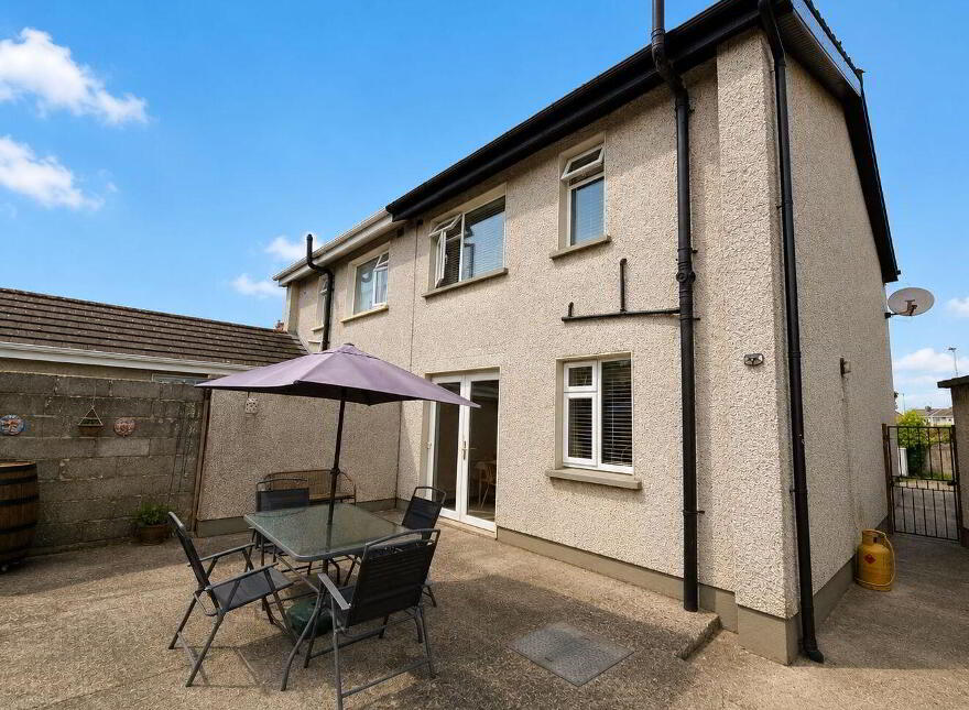 243 Ardan View, Tullamore, R35CD00